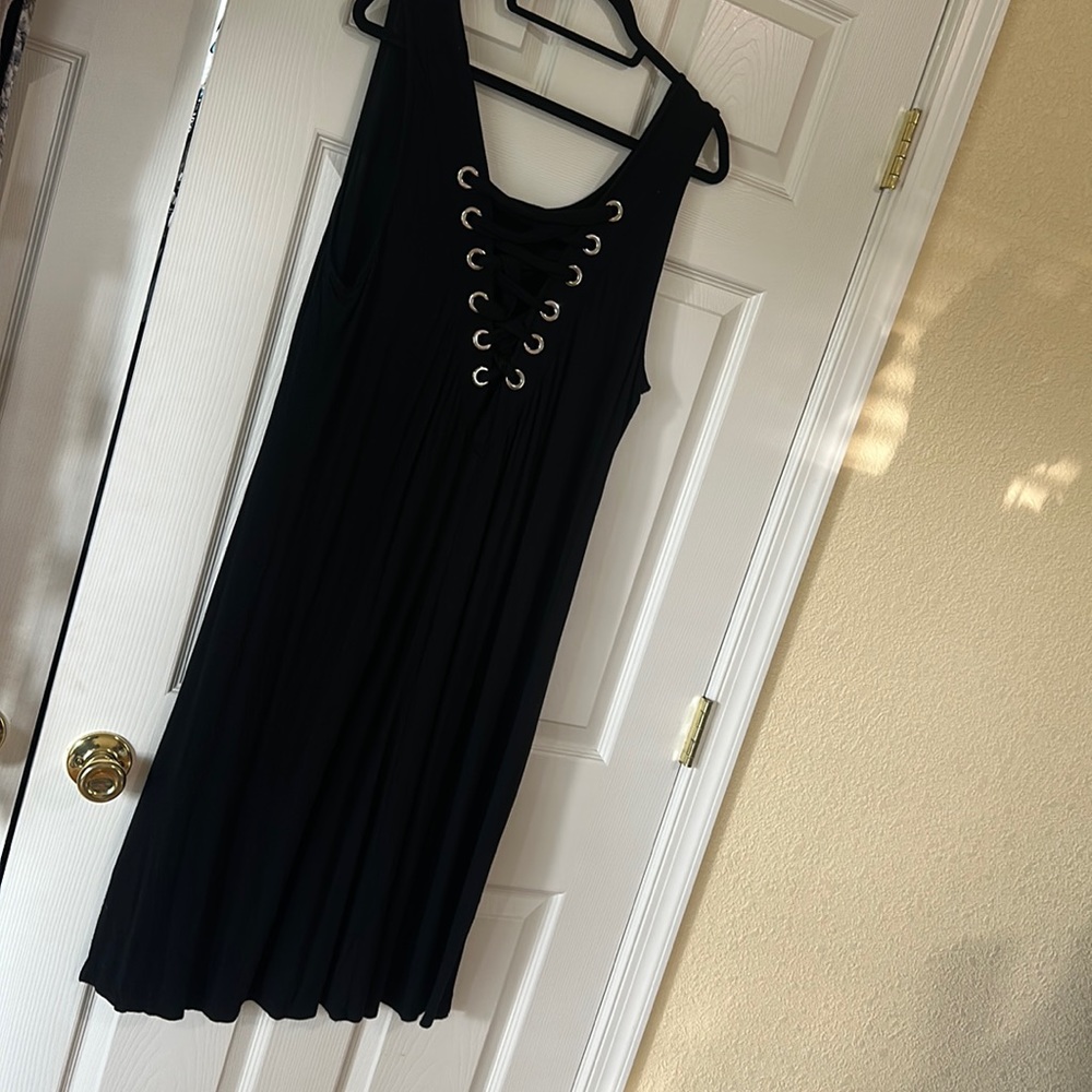 Cable & Guage Black Dress